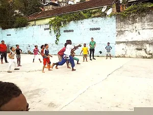 Sports 4 Social Integragion_Community Fallet_Playing Cricket